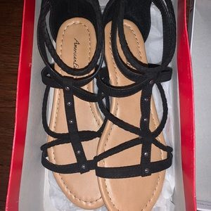 American eagle sandals